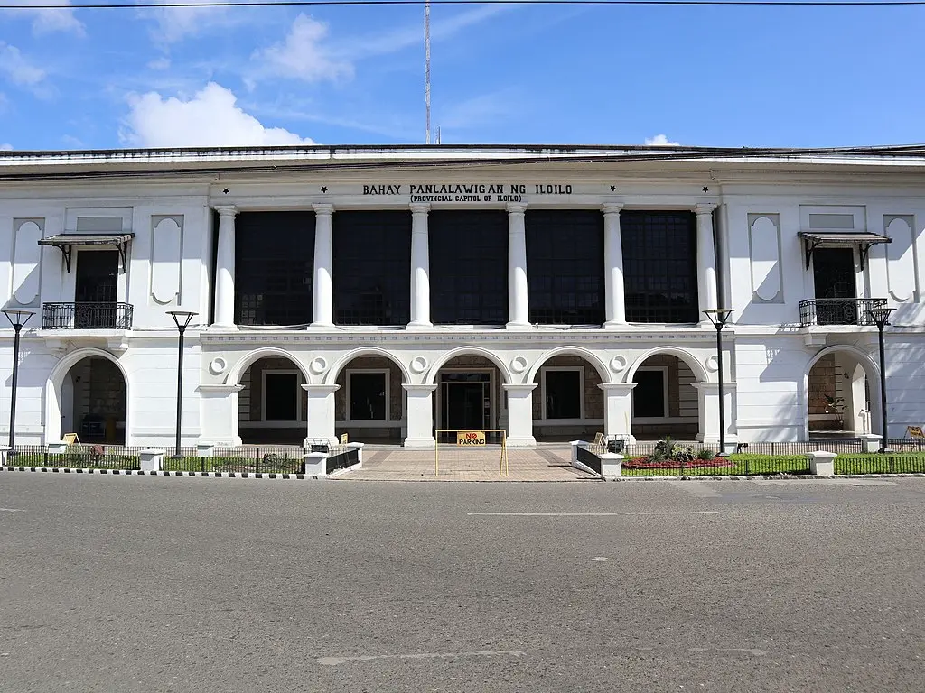 A photo of Iloilo Provincial Capitol Casa Real