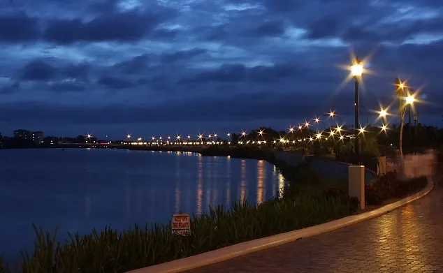 A photo of Iloilo River Esplanade